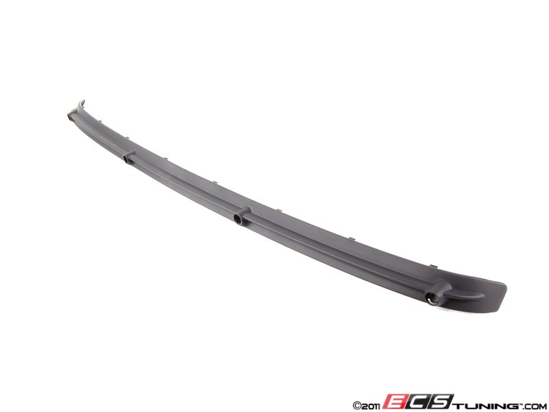 Bmw 323i rear bumper trim #2