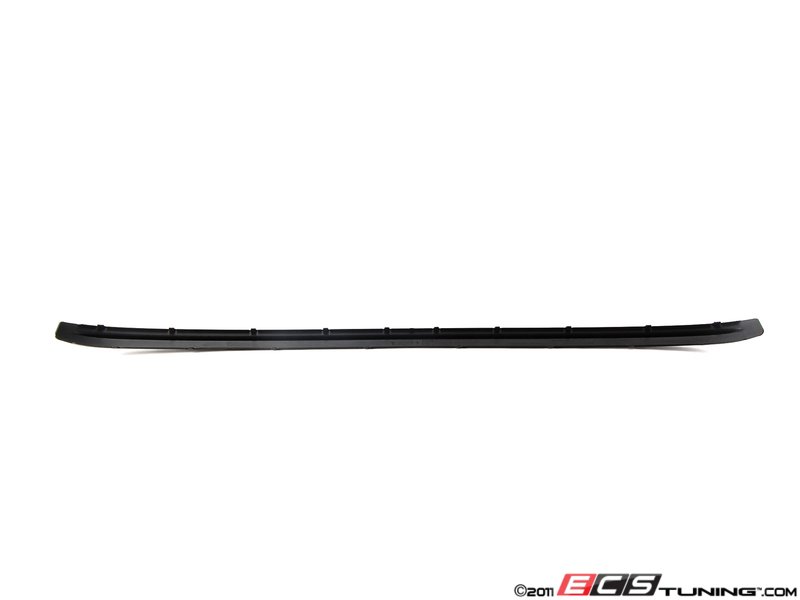 Bmw e46 rear bumper moulding