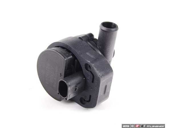 Mercedes benz c220 auxiliary water pump used #2