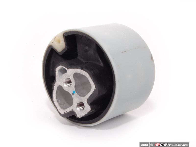 7L0399249B Transmission Mount ES414440