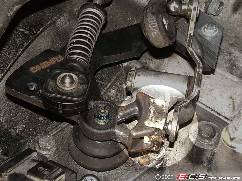 Volkswagen Golf IV TDI Drivetrain Shifter 1J0711550 Shift Lever